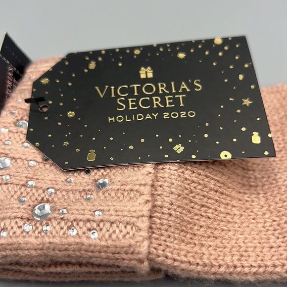 Victoria’s Secret Blush Rhinestone Bling Gem Knit Gloves - Picture 4 of 4